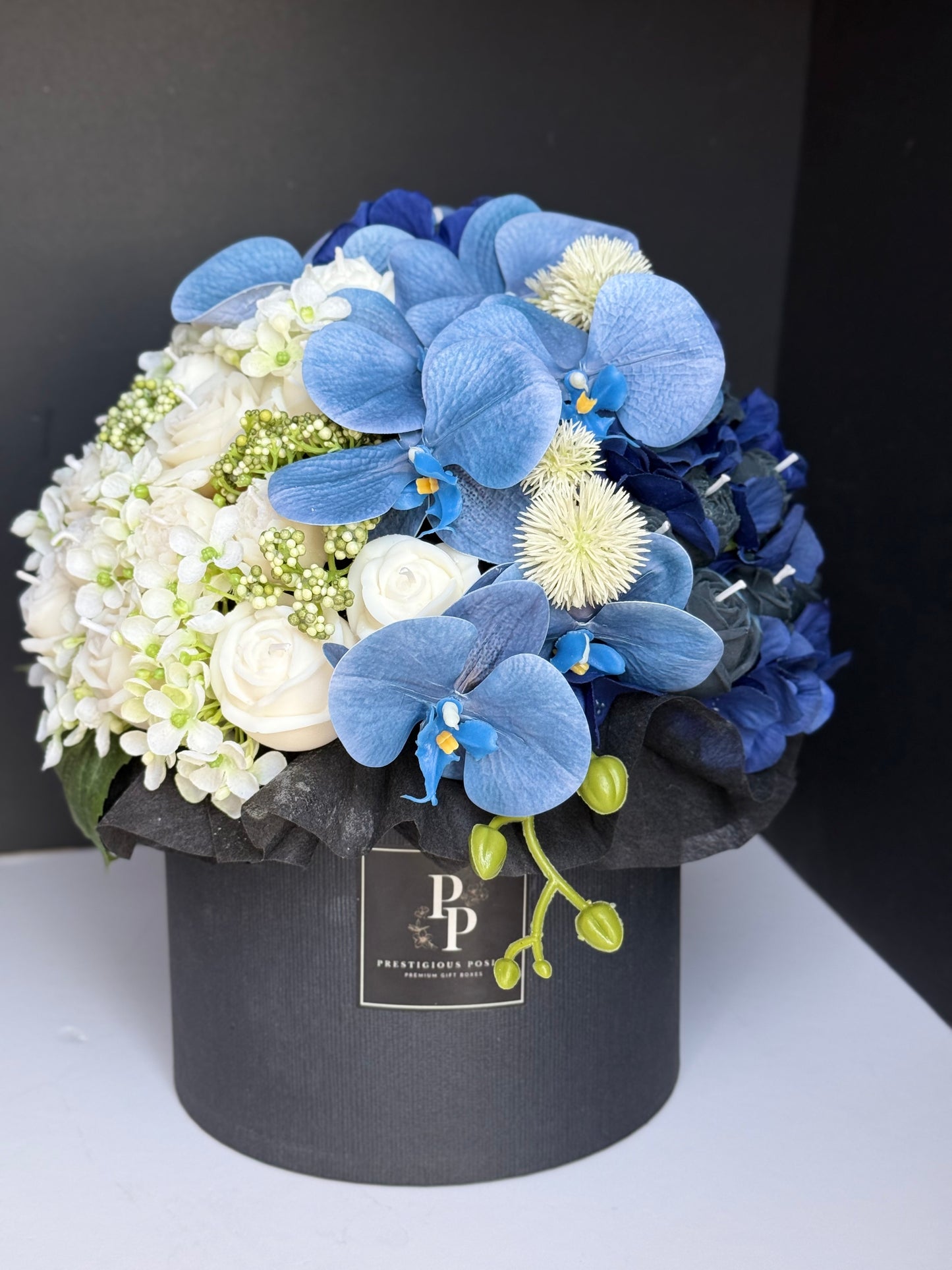 La Couronne Élitaire | a bespoke creation by Prestigious Posies