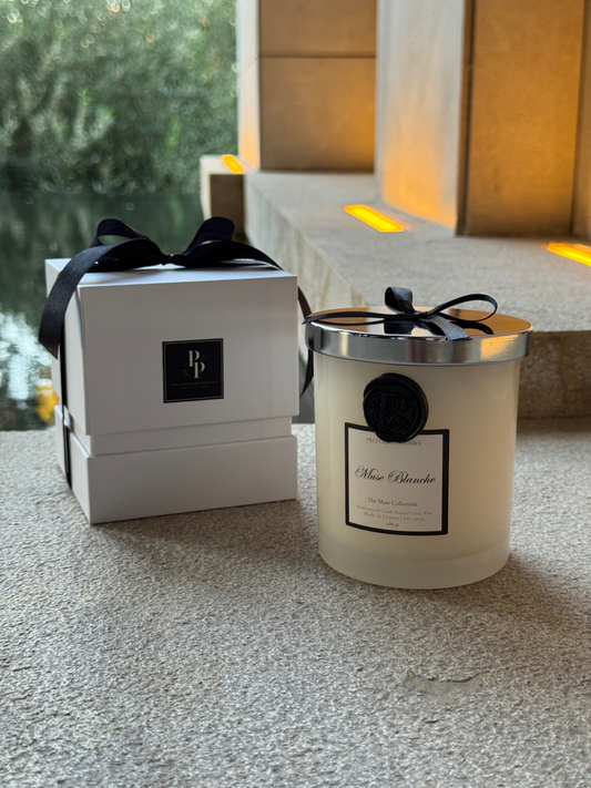 La Neige | Luxury White Frosted Jar Candle by Prestigious Posies
