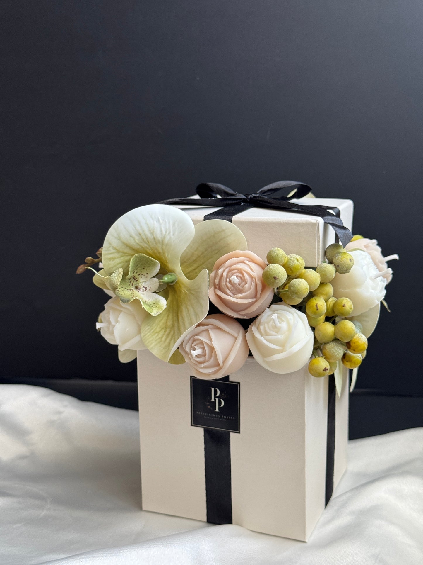 Le Cœur Carré | A Bespoke Creation by Prestigious Posies