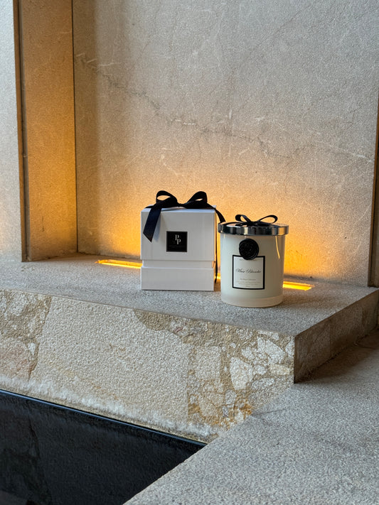 La Neige | Luxury White Frosted Jar Candle by Prestigious Posies